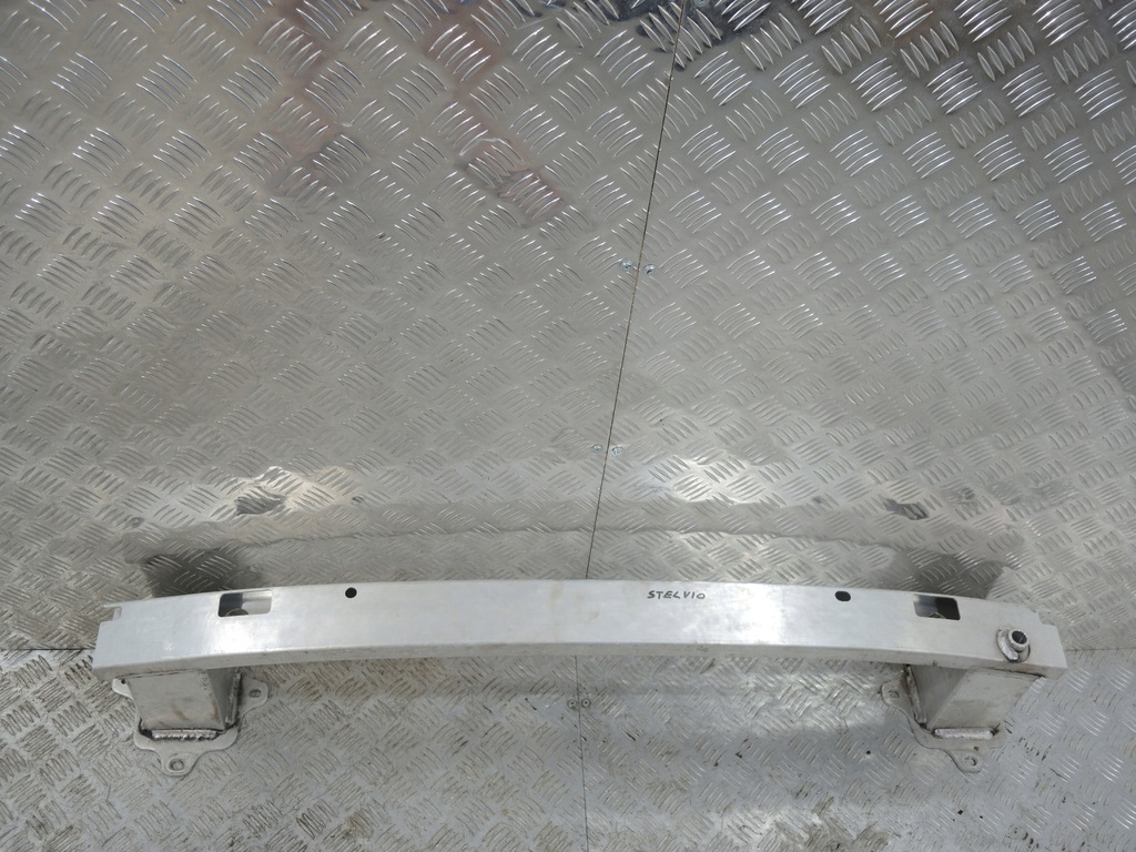 фото №1, Alfa romeo stelvio q4 балка бампера задняя 15556854