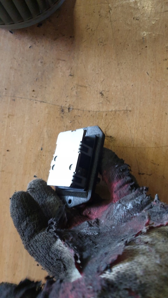 Купить Toyota auris i резистор резистор вентилятор