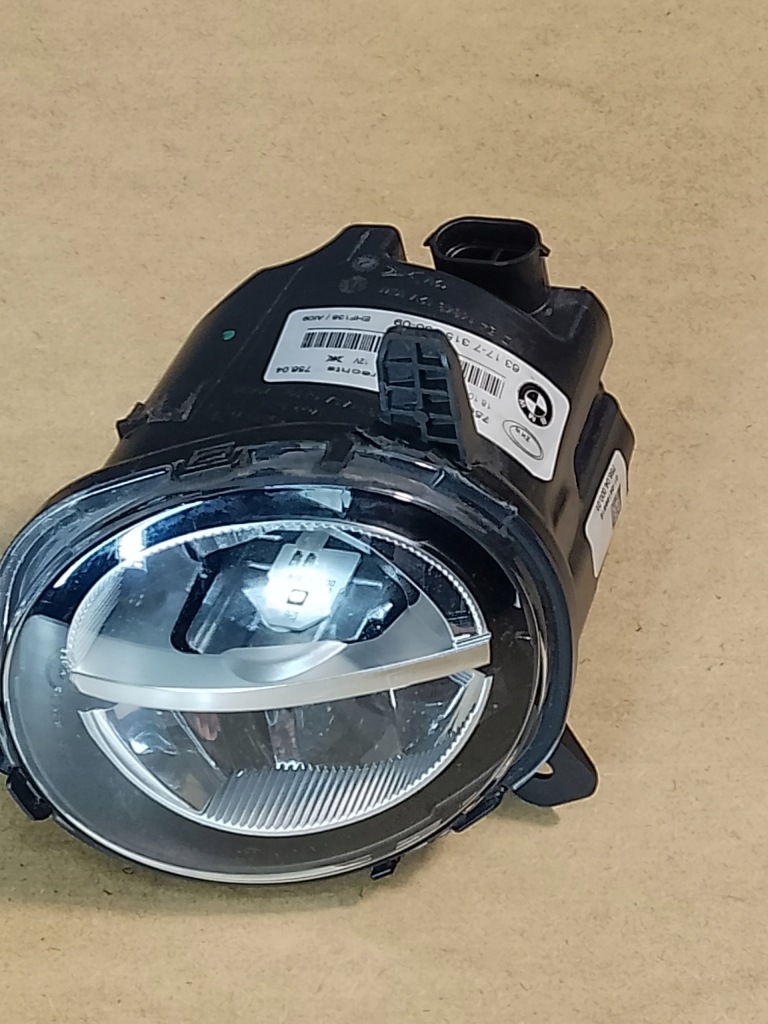 Купити Протитуманна фара правий bmw 1 f20 21 3 f30 31 7560400001