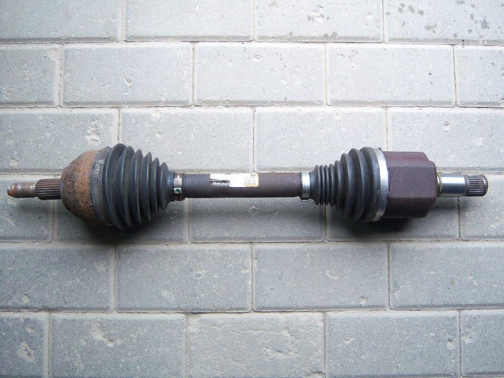 Купить Kuga mk1 2.0 tdci 4x4 powershift приводной вал