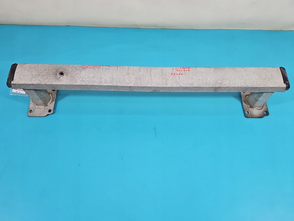 фото №1, Усилитель бампера перед citroen jumpy ii 07-16 передние