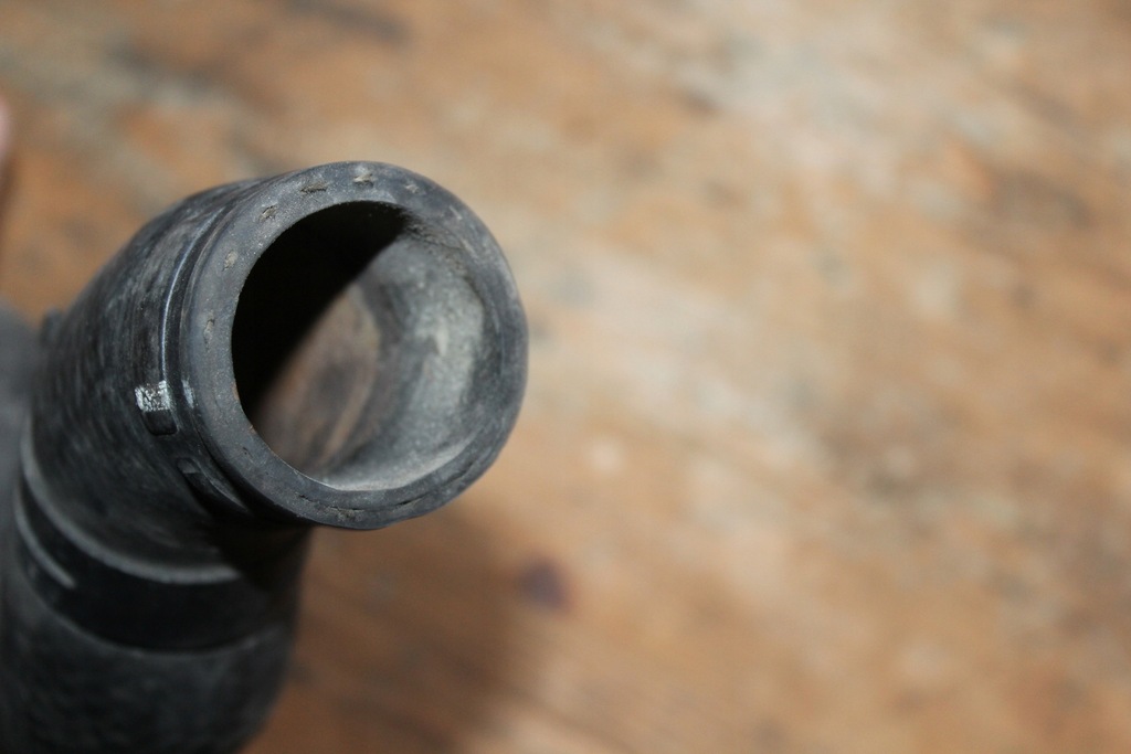 фото №10, Шланг труба wąż wody corolla e12 2.0 d4d 1cd 90km