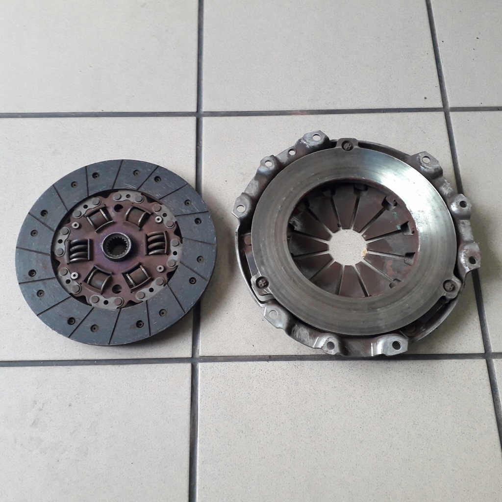 фото №2, Space runner i 91-98 1.8 сцепление диск прижим