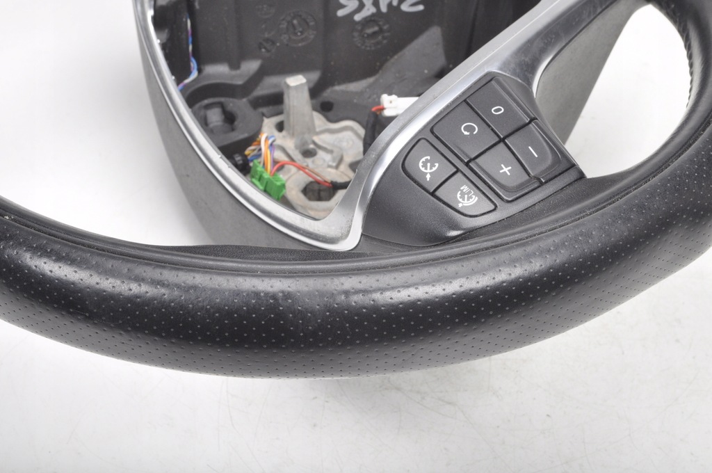 фото №10, Volvo s60 ii v60 воздуховод кожаный rdesign