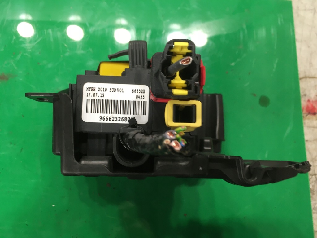 фото №10, Коробка предохранителей peugeot 2008 9666232680