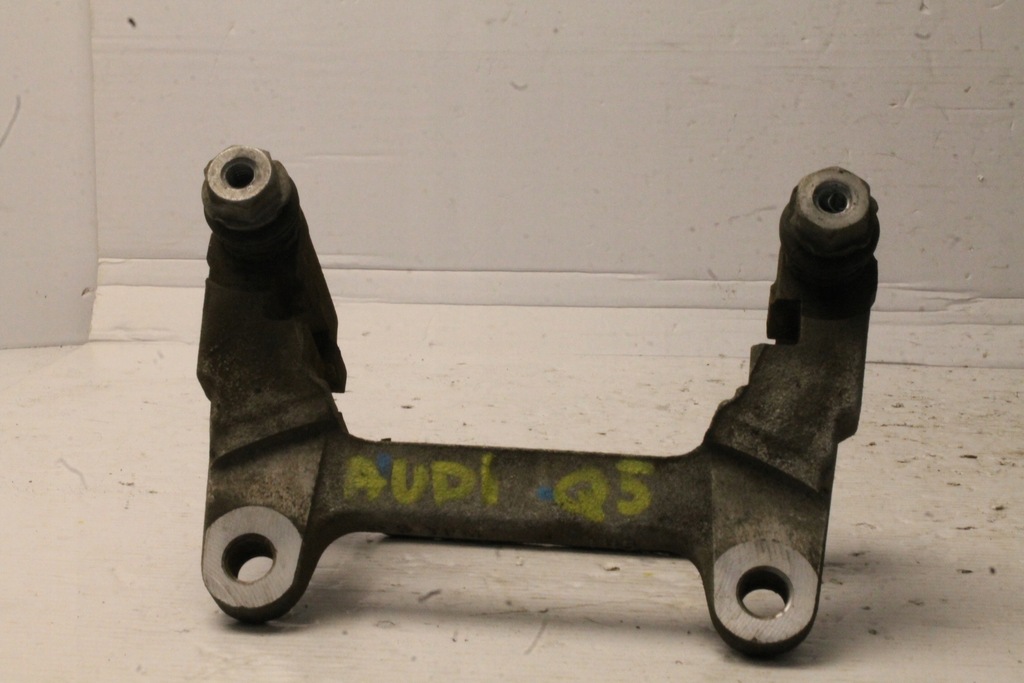 фото №8, Audi q5 80a 2.0 tfsi 16r- скоба суппорт тормозной задние задняя