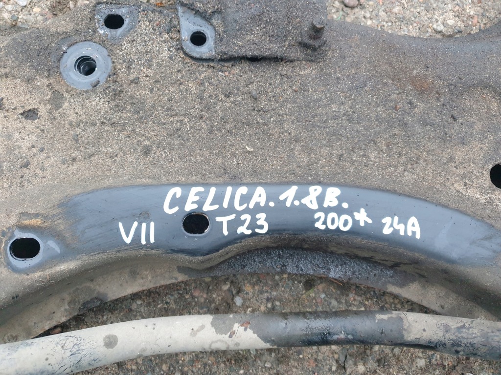 Підрамник підрамник підрамник toyota celica vii t23 1.8 бензин Зі Шроту