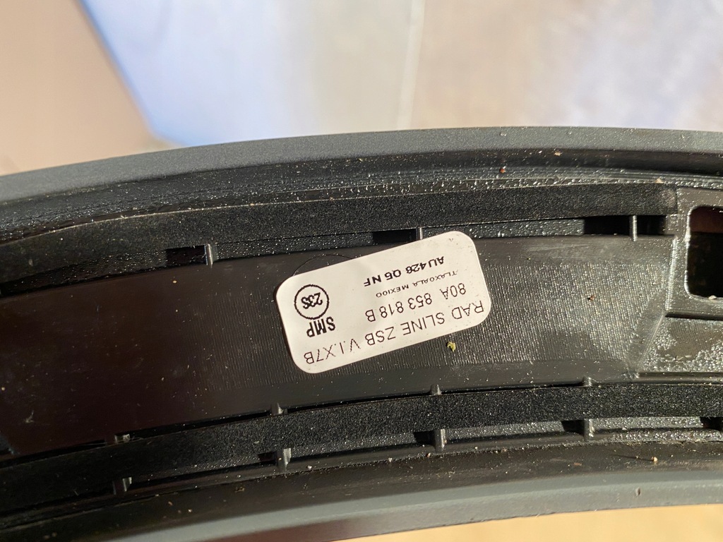 фото №8, Audi q5 80a s-line молдинг na крыло правый задняя