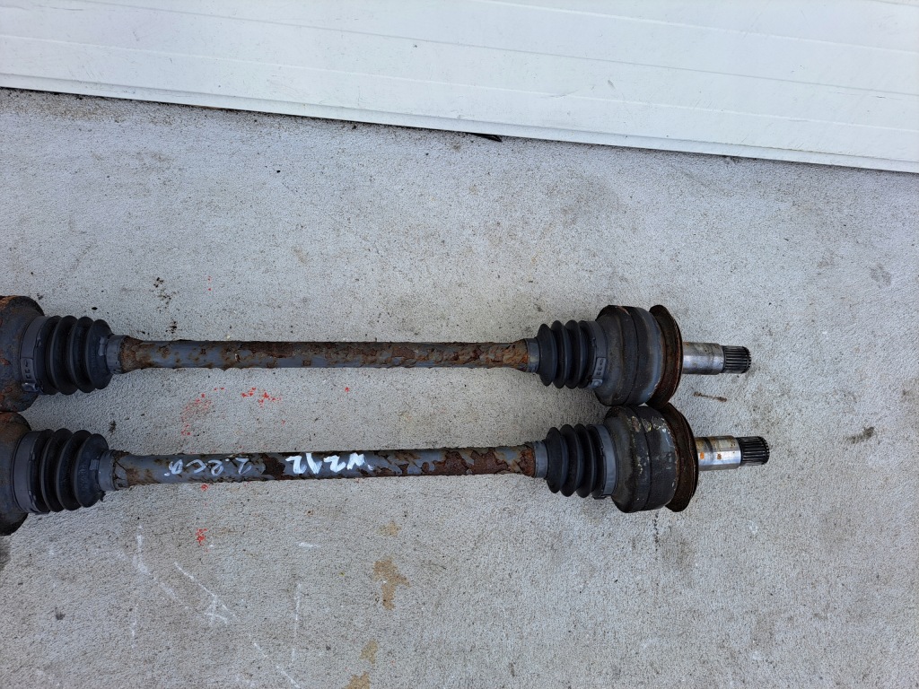 фото №3, Привідний вал права ліва задня задня w212 2.2 cdi