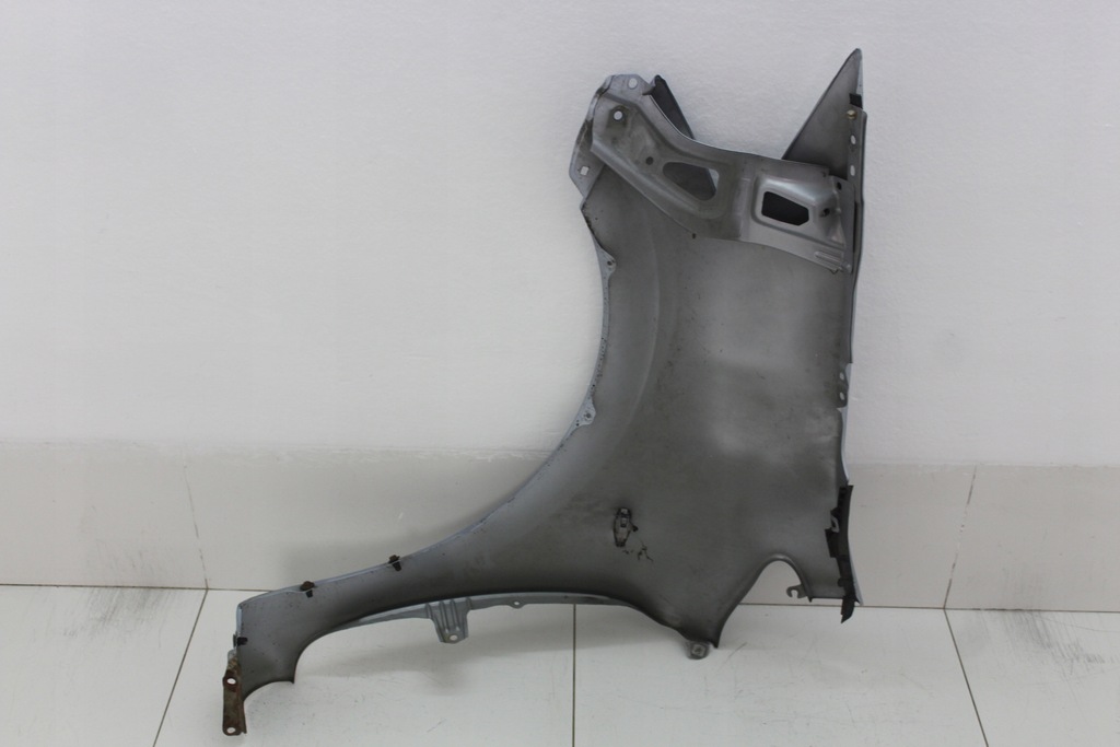 фото №9, Крила правий перед toyota auris i 06-09r 8s1