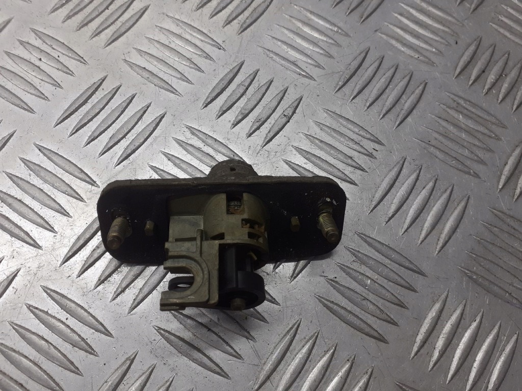 фото №2, Вкладка замка seat leon ii