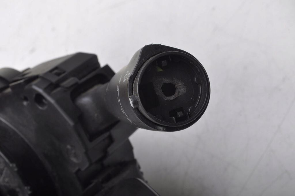 фото №2, Peugeot 308 переключатель комбинированный 96660140xt