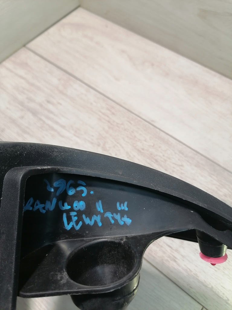 фото №7, Kangoo ii iii захист лампи лівий задня 8200557181