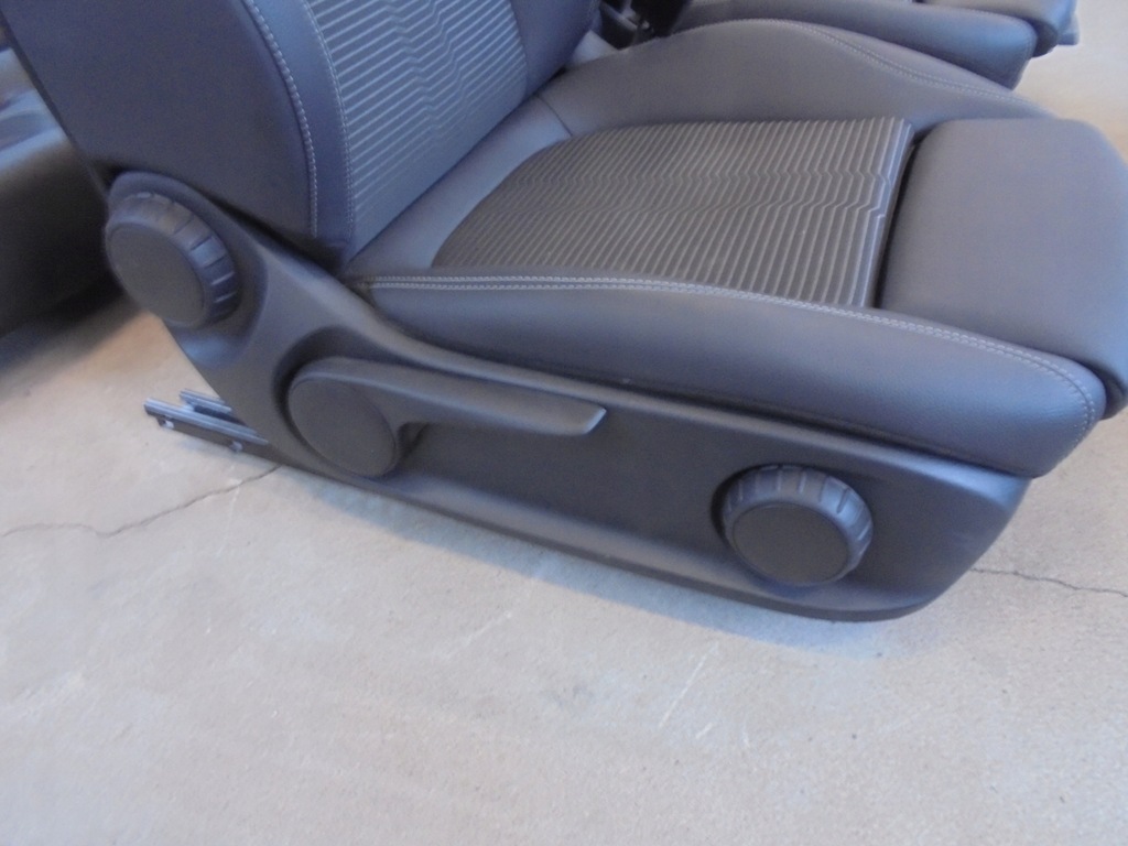 фото №5, Mercedes a klasa w177 сидіння заднє сидіння оббивка