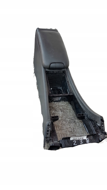 фото №1, Mercedes w203 подлокотник туннель