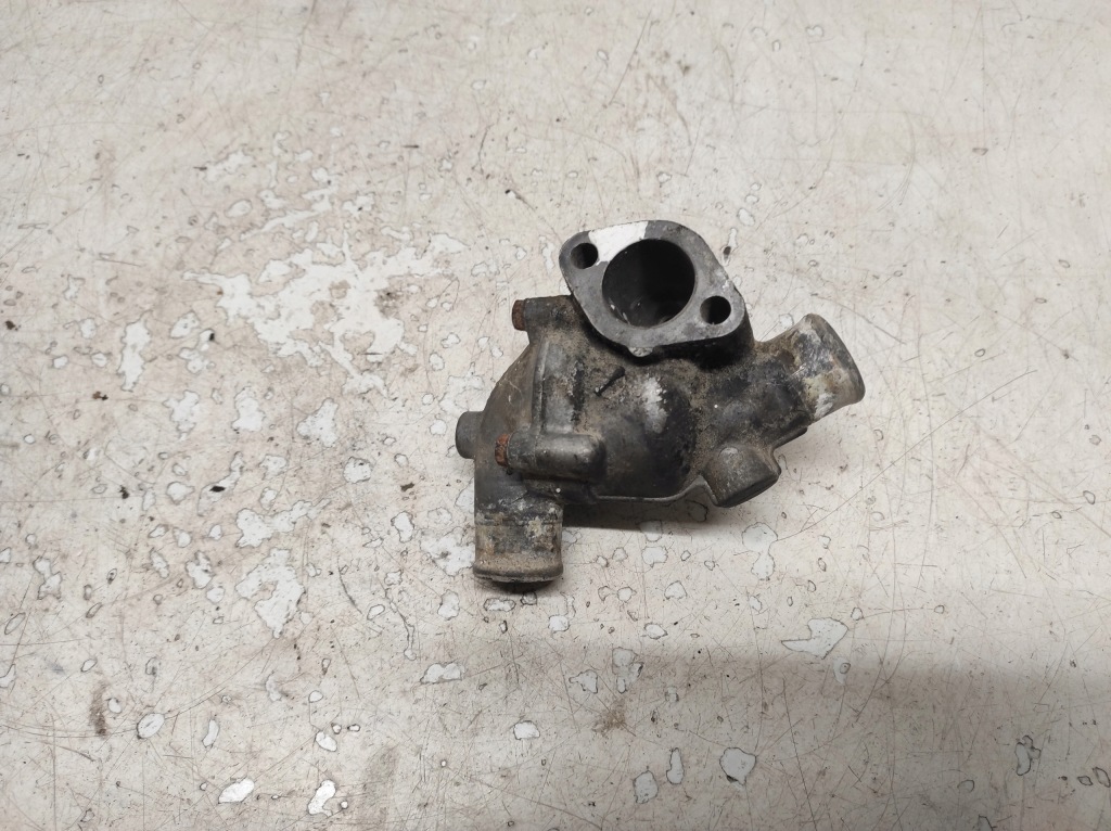 Mercedes w123 75- 2.3 m115 корпус термостата r1152030073 Оригинал