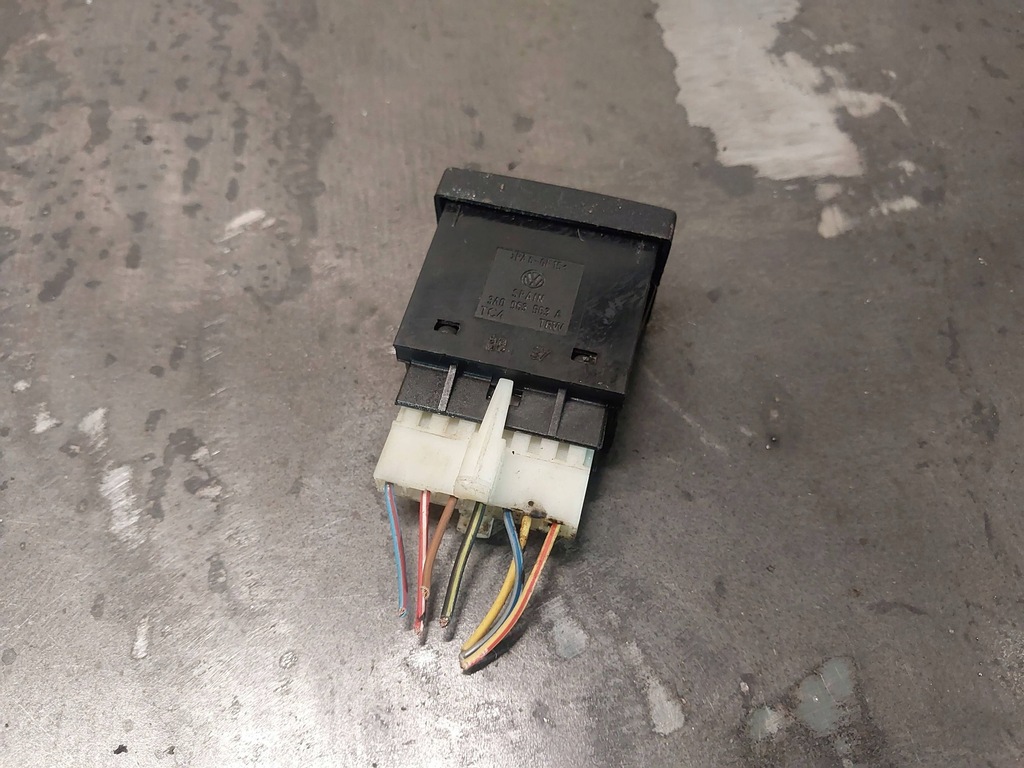 фото №6, Перемикач підігрів сидіння volkswagen transporter t4 3a0963563a