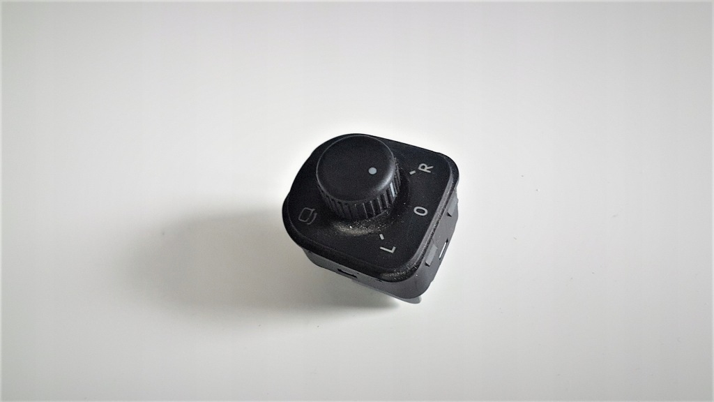 фото №1, Skoda перемикач регулювання дзеркал 1u1959565l