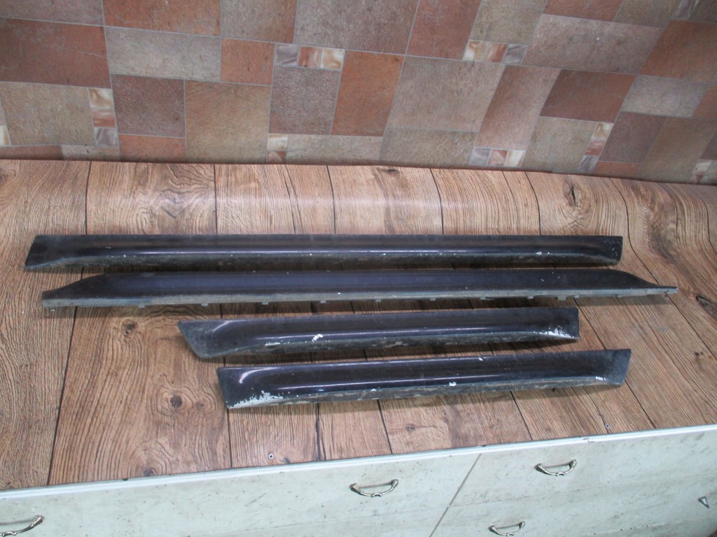 фото №1, Audi s6 c5 4.2 накладки нижні комплект двері права ліва передня задня allroad