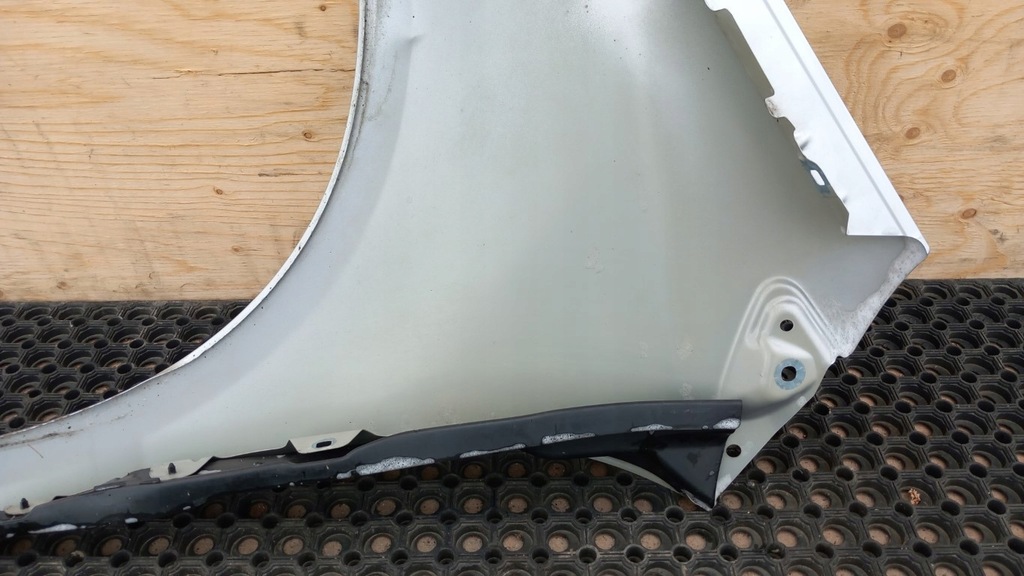 фото №7, Mercedes w169 lift крыло перед правый 761