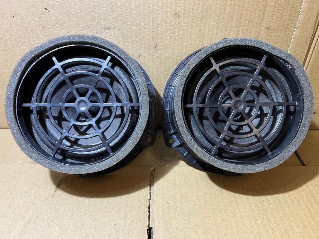фото №1, Audi a8 d4 динамік двері задня bose 4h0035411a