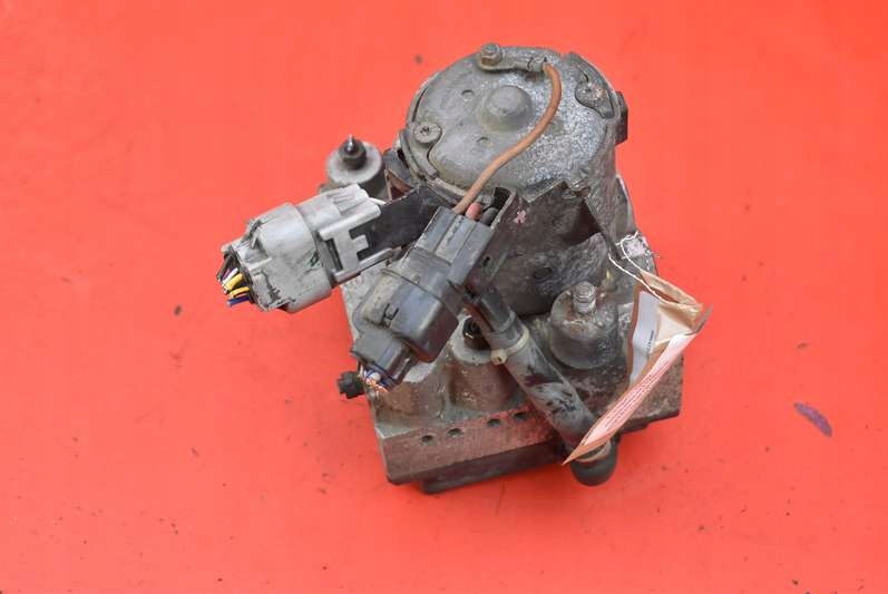 фото №5, Насос abs 44510-05011 toyota carina e 2.0 16v 92-98