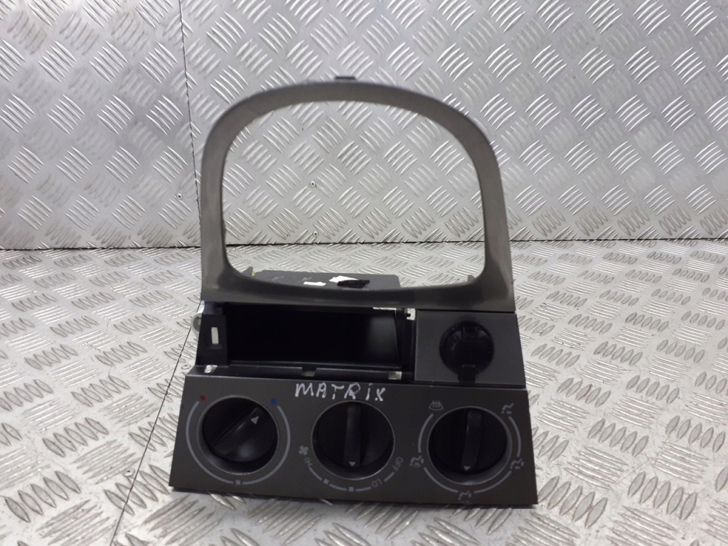 фото №1, Панель обдув toyota matrix 1.8 vvti 55420-01010