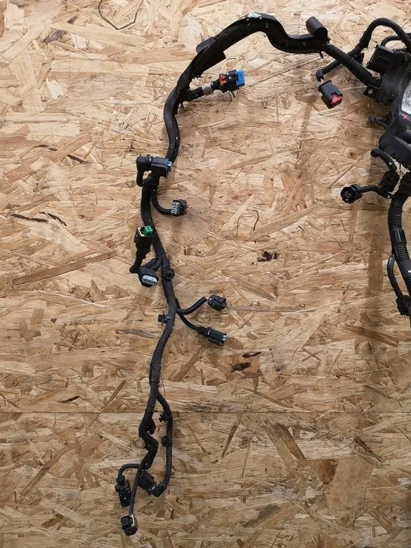 фото №9, Peugeot 208 2008 1.6 ehdi электропроводка двигателя