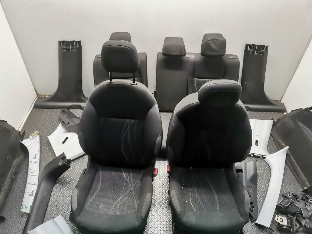 фото №6, Салон сидіння сидіння заднє сидіння пластики peugeot 308 t9 kombi