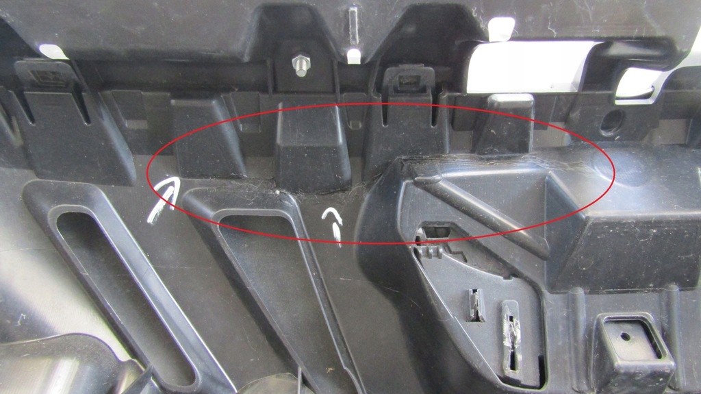 фото №14, Бампер перед передний peugeot 308 i 07-11