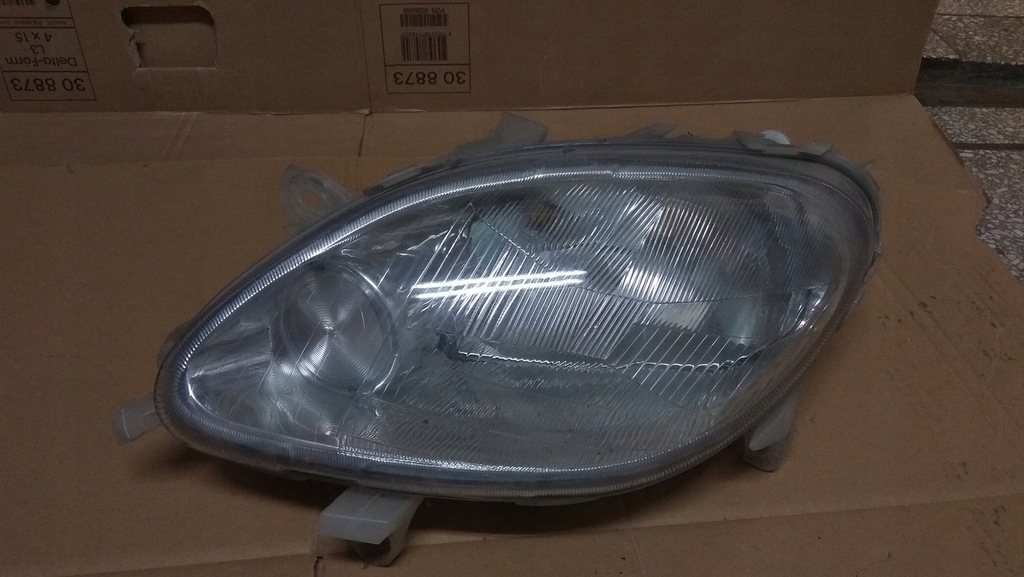 фото №1, Smart fortwo 98- лампа левая перед фара europa