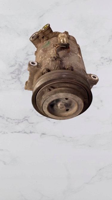 фото №1, Компрессор кондиционера opel signum 2.2b 04r