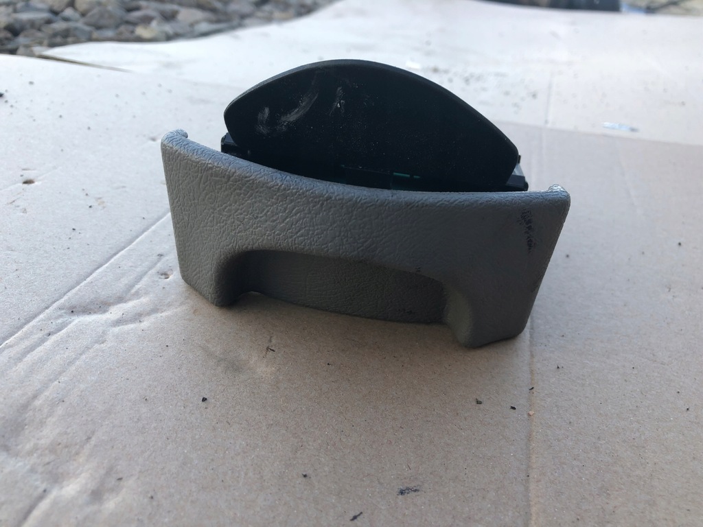 фото №1, Пепельница citroen xsara picasso 99-04