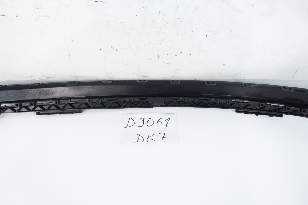 фото №7, Молдинг спойлер бампера задня mercedes glax156 a1568850325