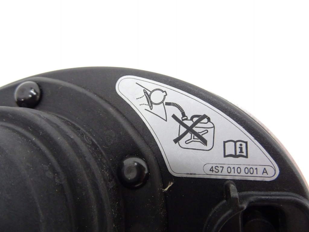 фото №4, Audi r8 ii 4s0 coupe / spyder кришка кришка заливна горловина пального 4s7010001 4s7906119