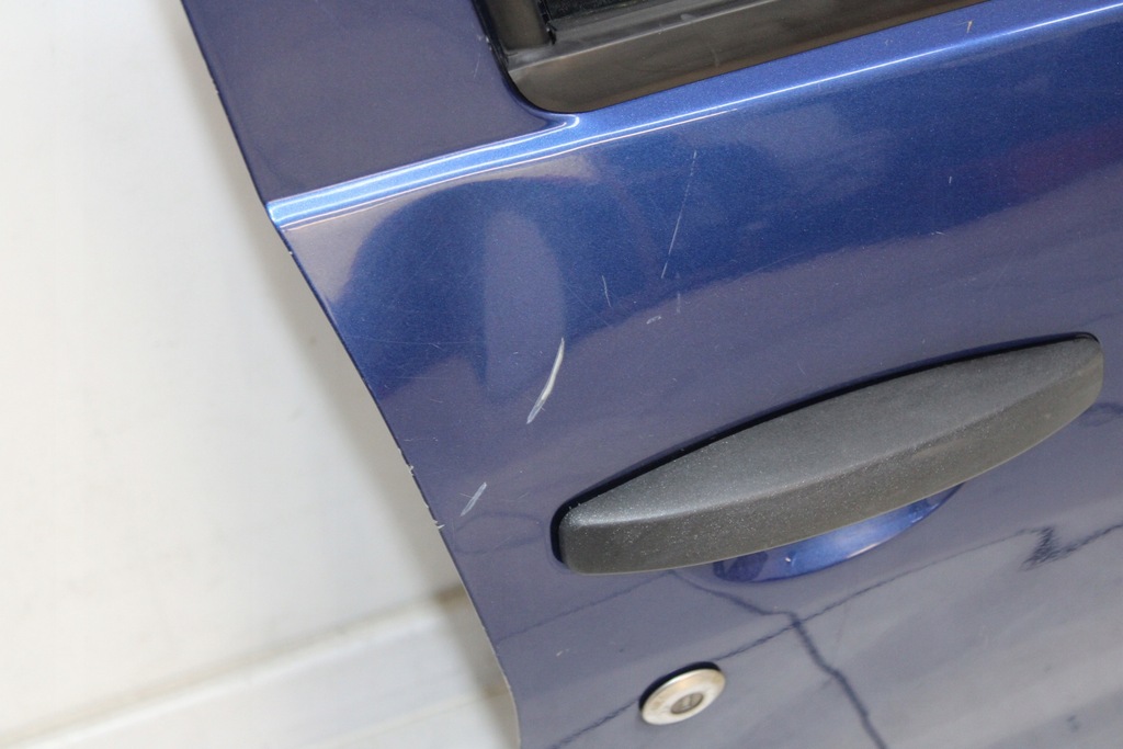 фото №9, Dacia duster i 2010r- двері праве правий перед передні