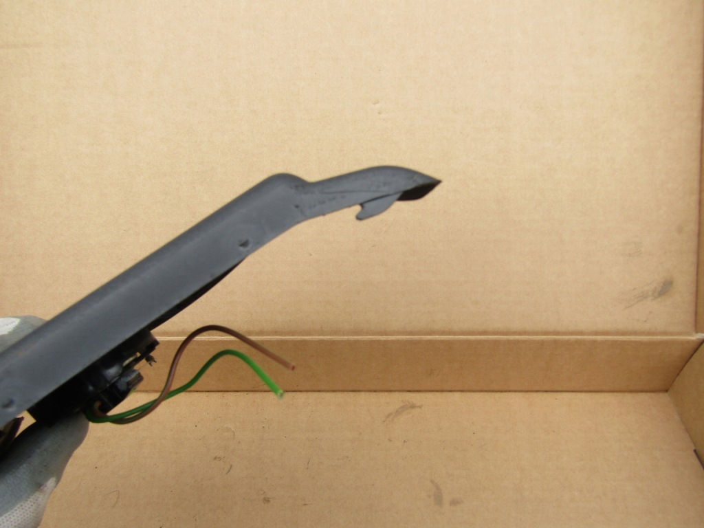 фото №9, 20 mercedes w203 sedan kombi левая заглушка треугольник динамика зеркало дверь