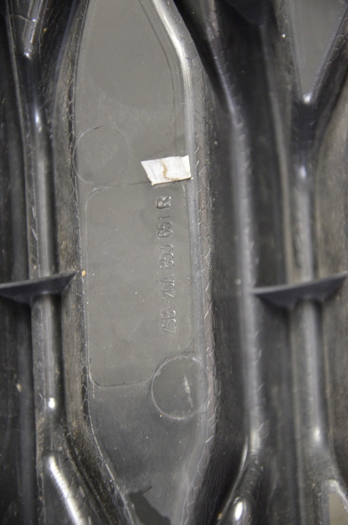 фото №7, Vw t-roc решётка радиатора решётка радиатора pod радар 2ga853651r