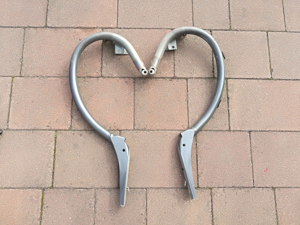 фото №1, Петлі кришки ----mercedes w211 lift sedan c368