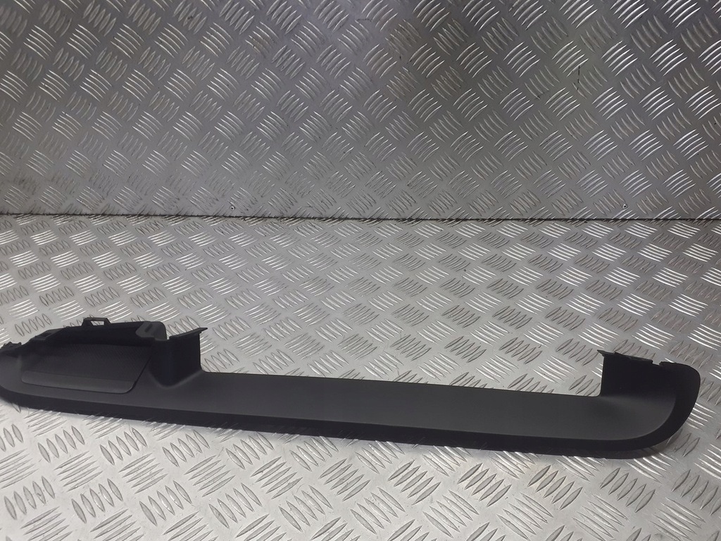 фото №1, Рамка защита спидометра renault scenic ii 8200233061