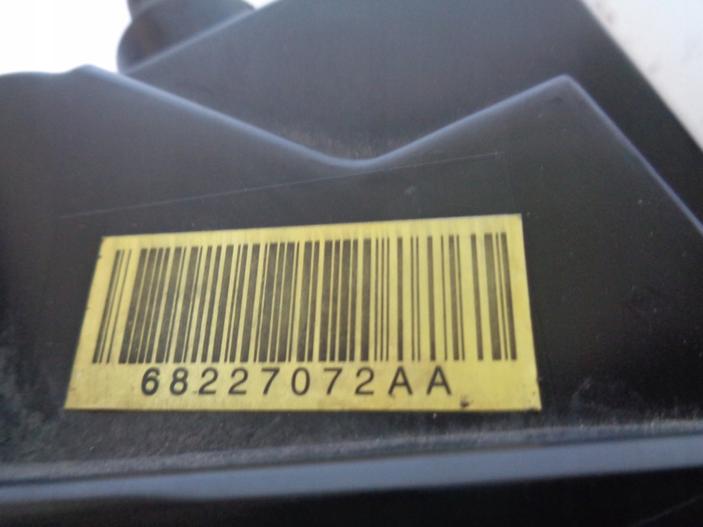 фото №9, Лампа права fiat freemont dodge journey тонована