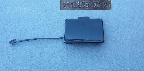 фото №1, Заглушка фаркоп бампера задняя mercedes r klasa 251 w251 2518850223