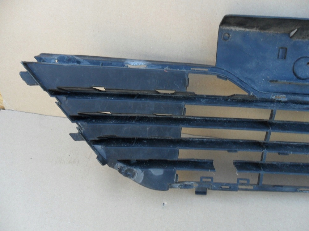 фото №10, Citroen c4 la 2004 2005 решётка средняя бампера