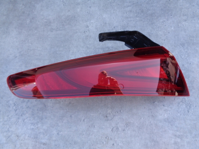 фото №1, Alfa romeo giulia лампа задняя левая usa