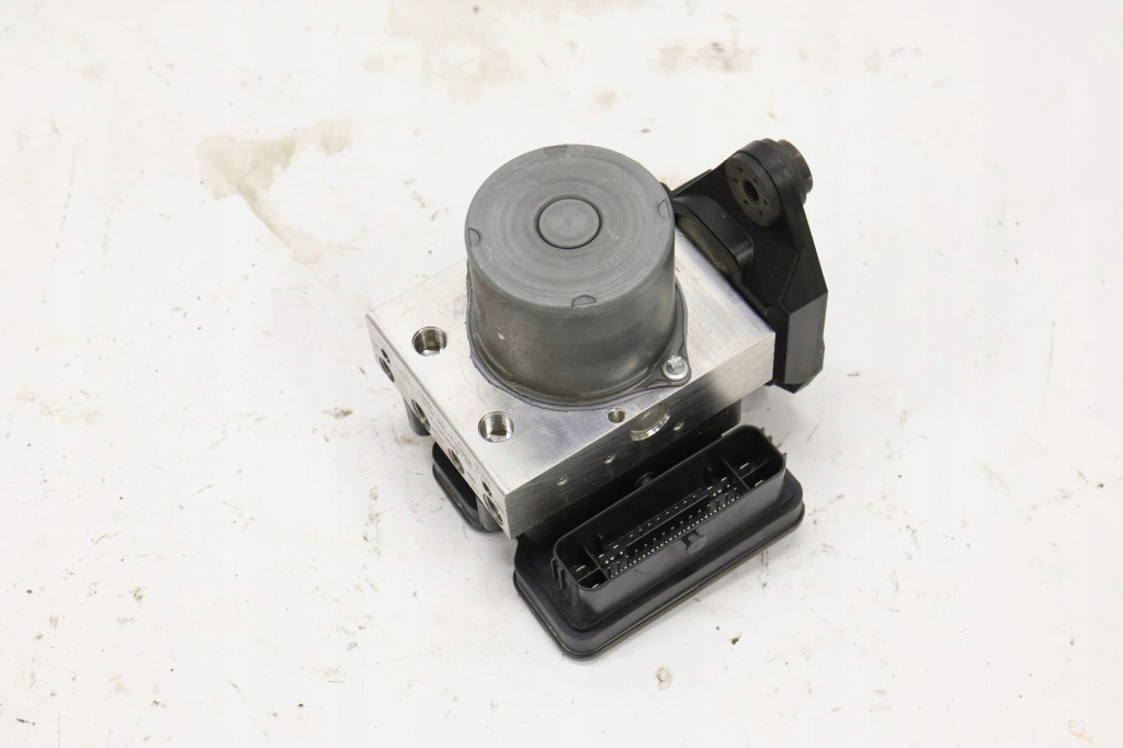 фото №1, Audi a4 b9 насос abs 8w0907379af