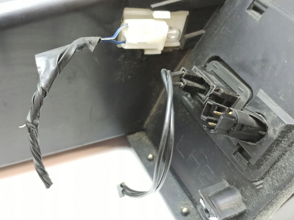 Бардачок панели kompletny cadillac sts seville 25634012 в Украине