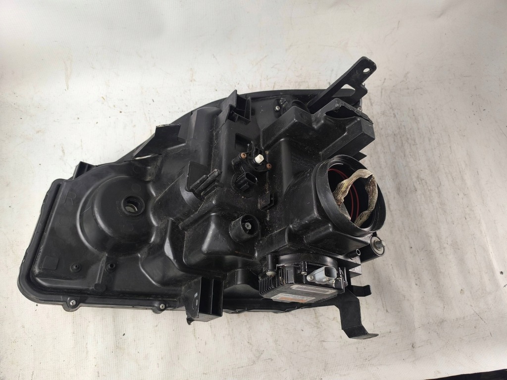 фото №10, Nissan x-trail t31 2007-2010 лампа правая ксенон - europa