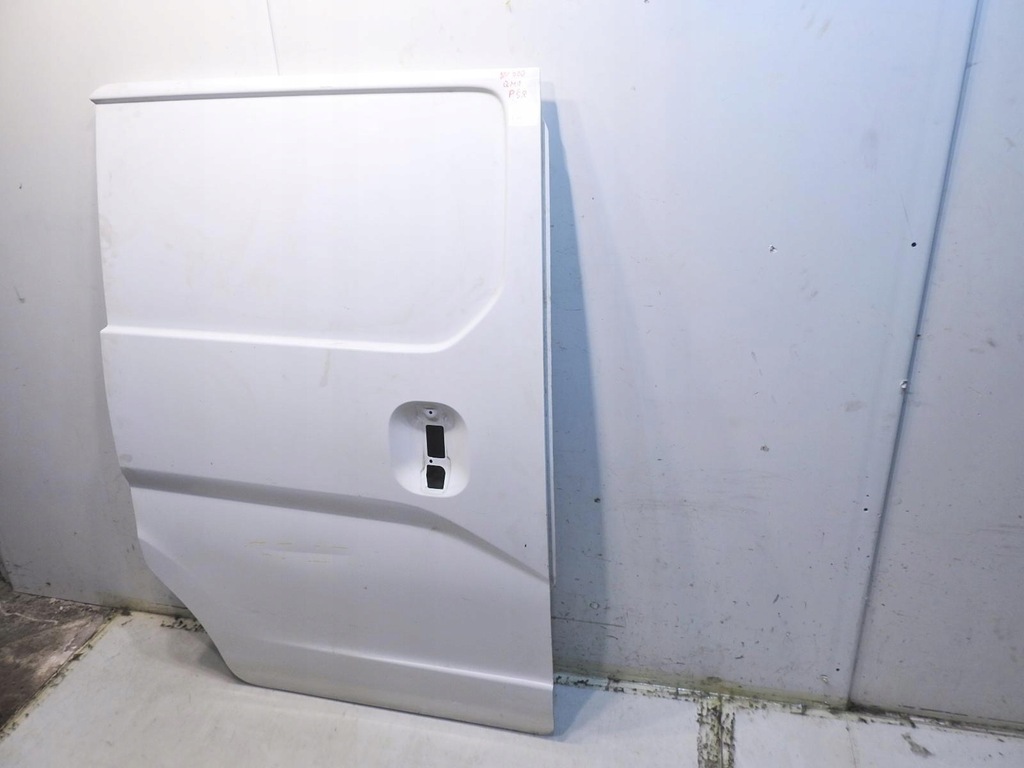 фото №10, Дверь сдвижные правое qm1 nissan nv200