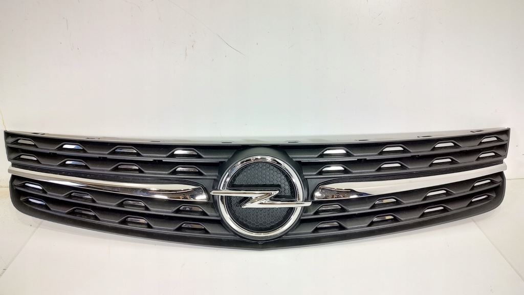 фото №1, Решётка радиатора хром решётка радиатора vivaro c zafira d life 19-