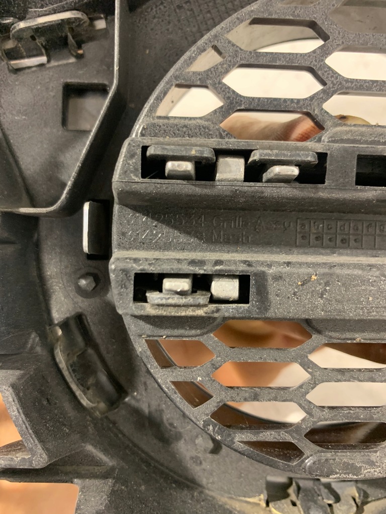 фото №9, Volvo xc60 ii xc 60 r-design решётка радиатора решётка радиатора